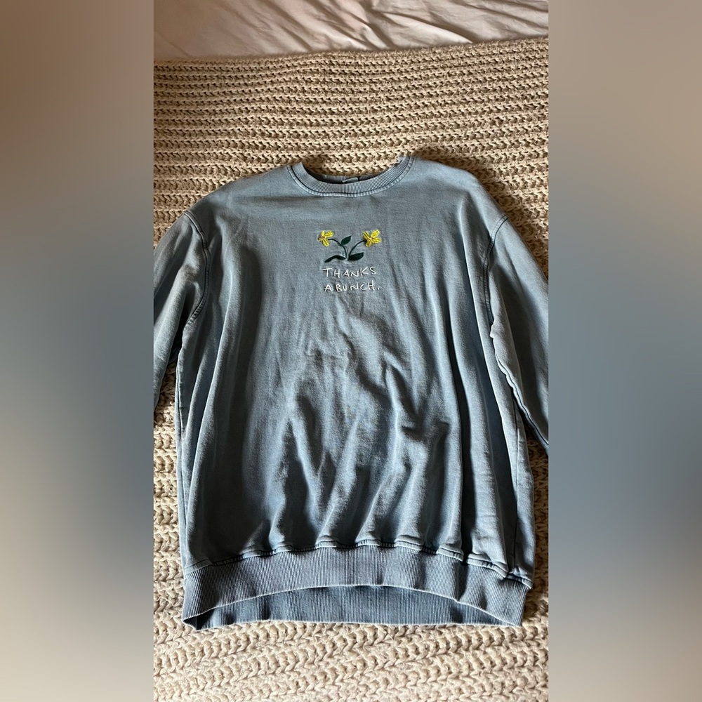 Urban Outfitters Blue Sweatshirt with Floral Embroidery